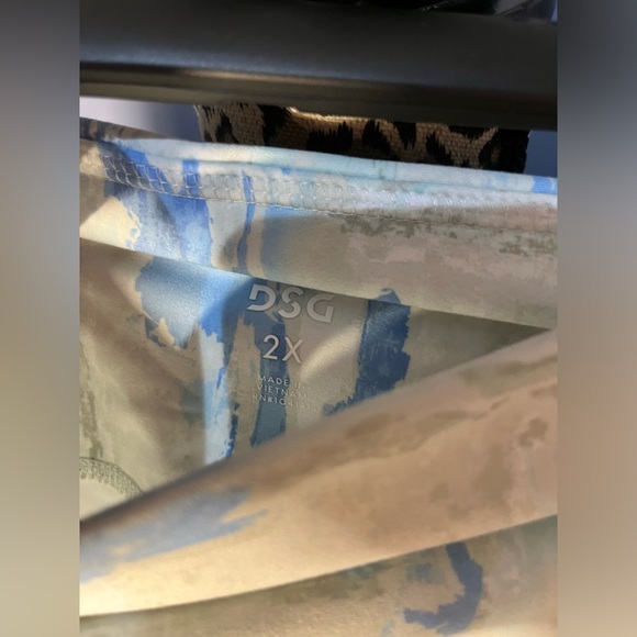 DSG Women's Momentum High Rise 7/8 Tight Athletic Leggings Size 2X - Picture 5 of 8